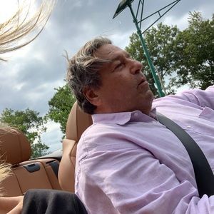 Meet your Posher, Stewart